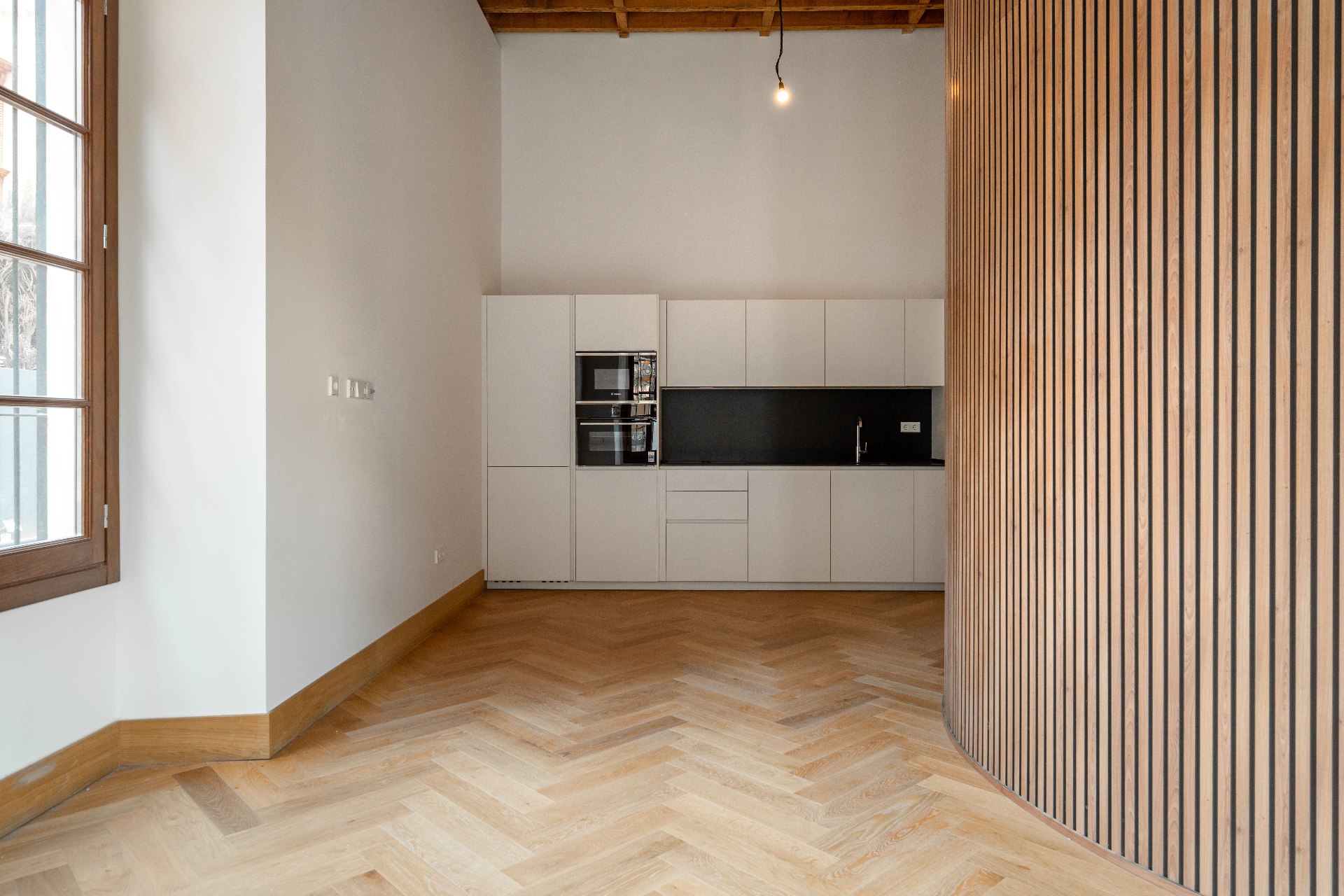 Sancha 13 residence in Málaga, interior and architectural detail