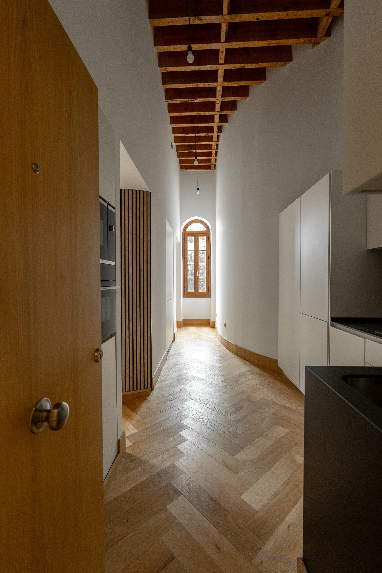 Sancha 13 residence in Málaga, interior and architectural detail
