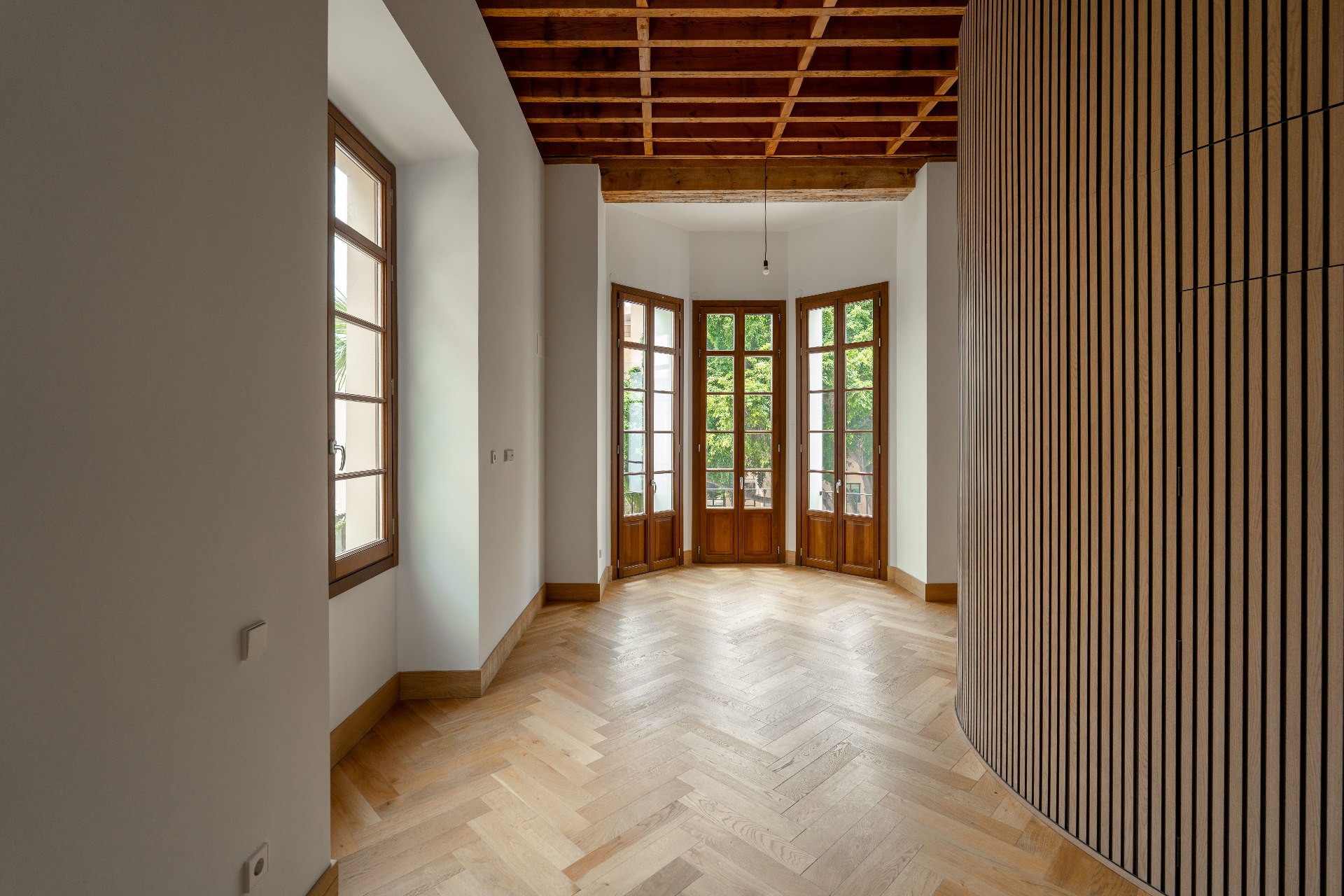 Sancha 13 residence in Málaga, interior and architectural detail