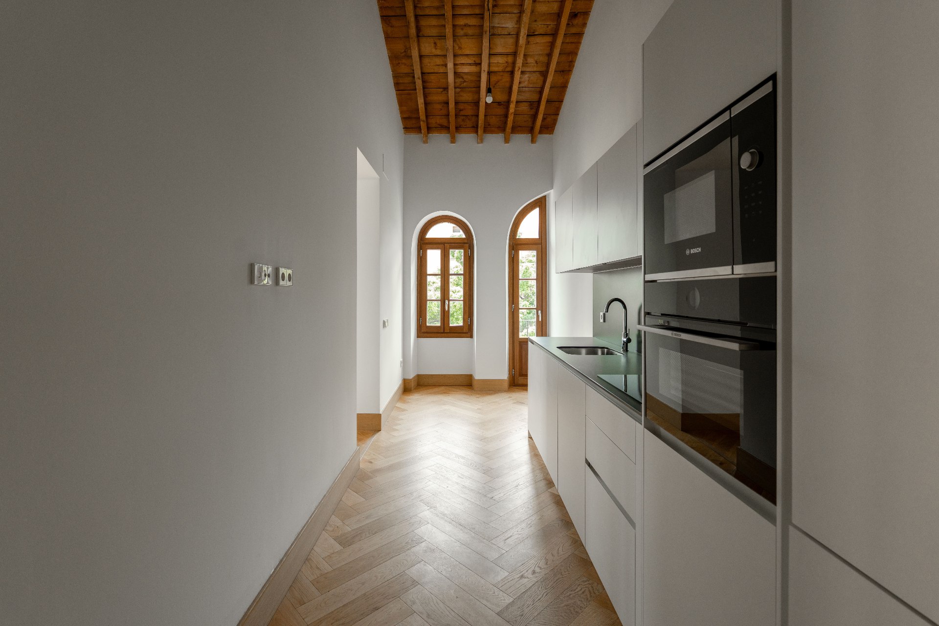 Sancha 13 residence in Málaga, interior and architectural detail