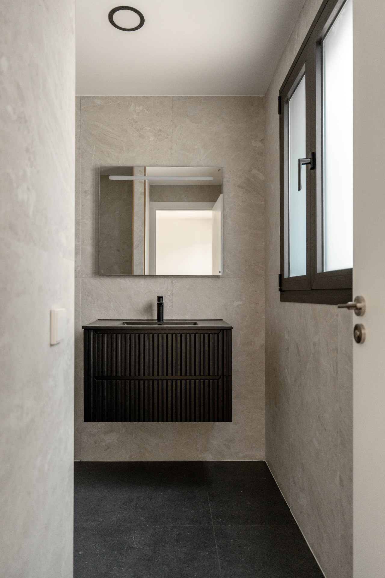 Sancha 13 residence in Málaga, interior and architectural detail